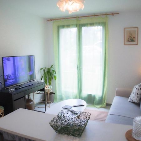Superbe Appartement Avec Parking Prive Et Entree Autonome Rennes Exterior foto